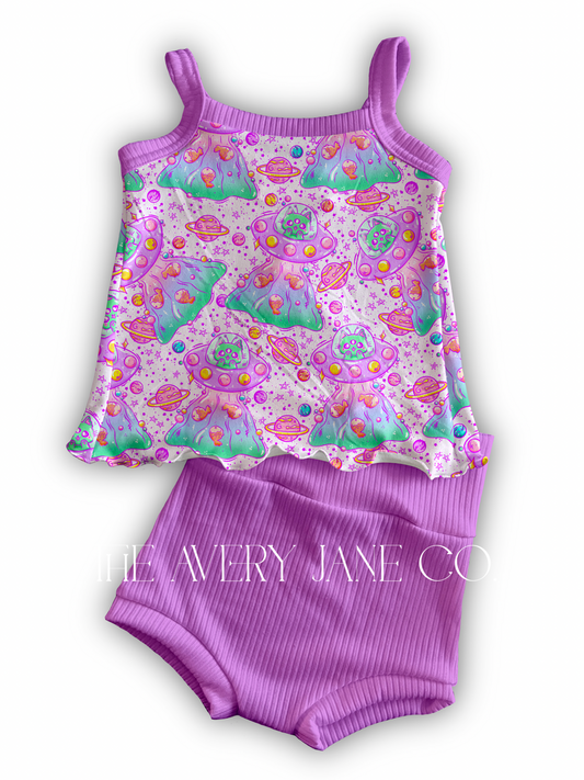 Kitty Abduction Summer Set
