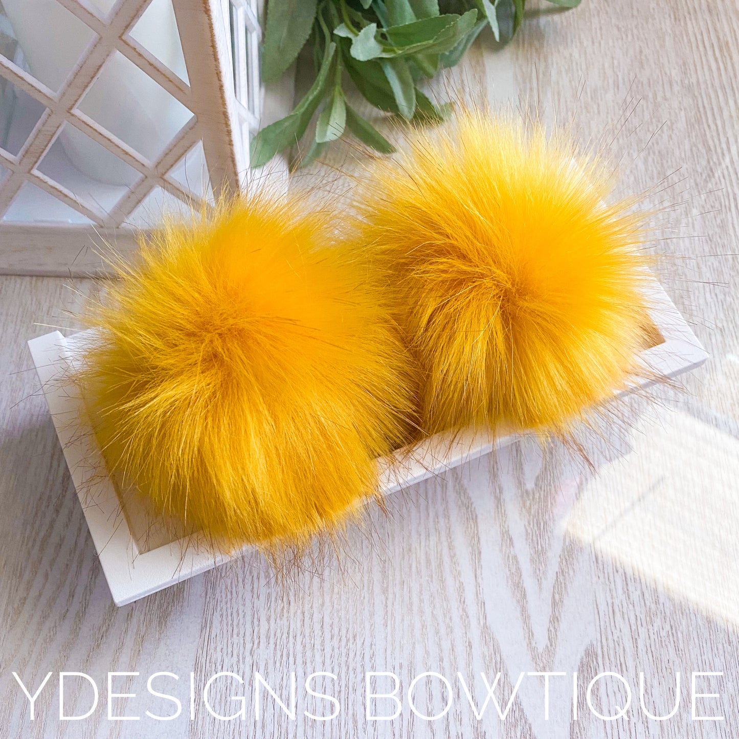 Mustard Pom Piggies