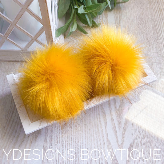 Mustard Pom Piggies