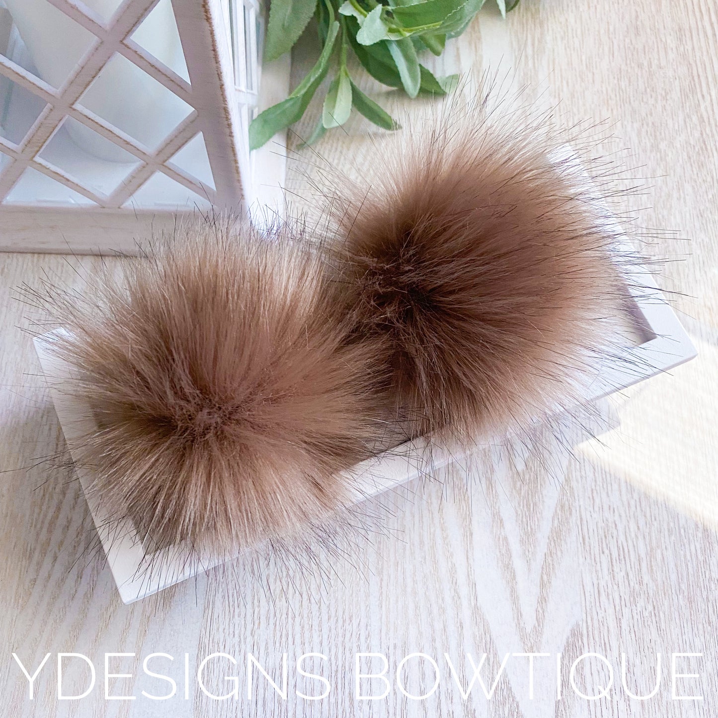 Chocolate Pom Piggies