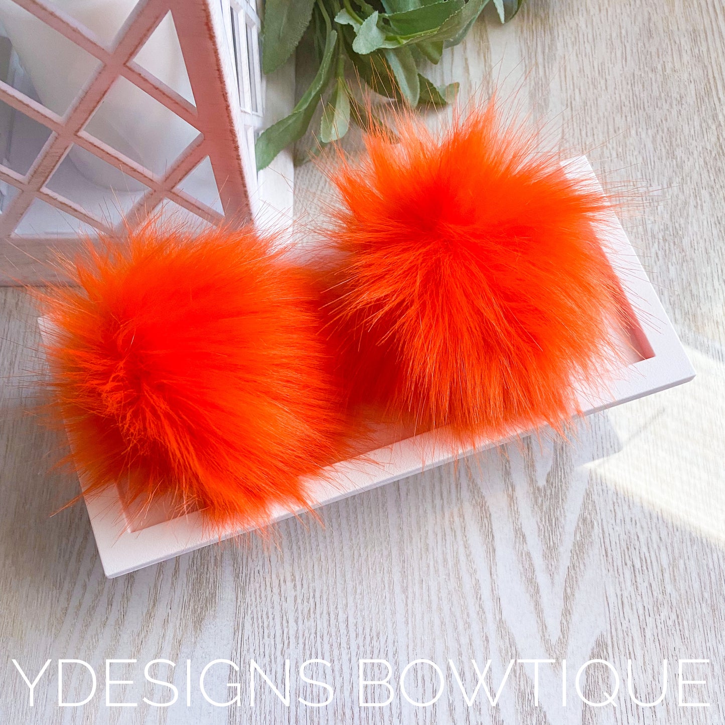 Pumpkin Pom Piggies