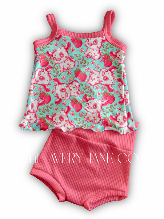 Strawberry Cow Summer Set