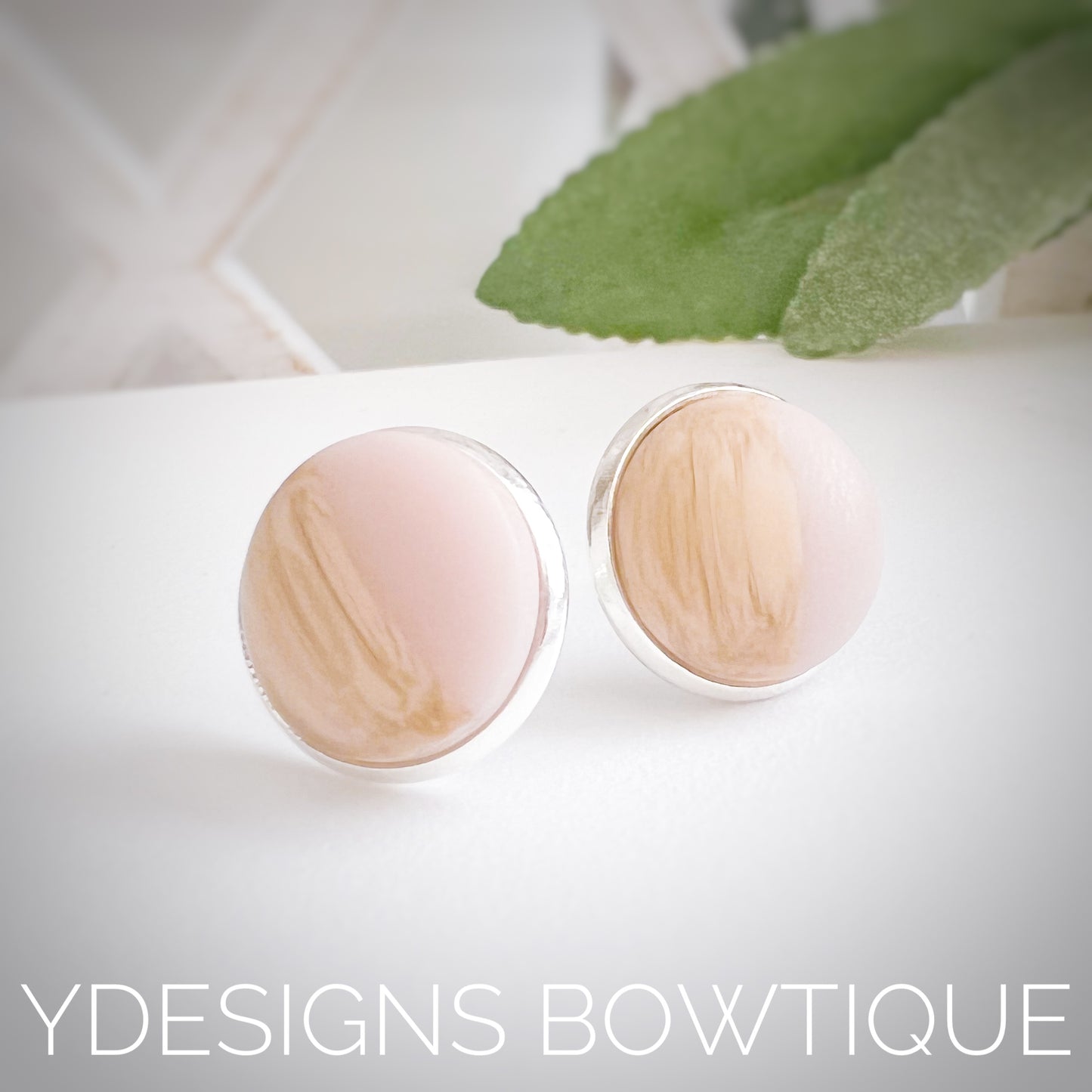 Pink Wood Grain Cabochon Earrings