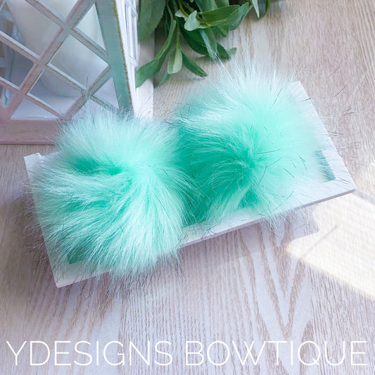 Mint Pom Piggies